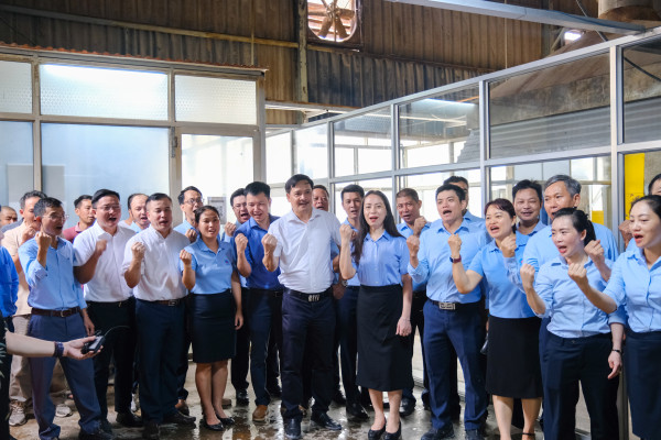 Viglacera Thanh Trì: Lò nung lại sáng